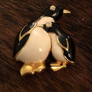 🐧 Mother and baby penguin brooch